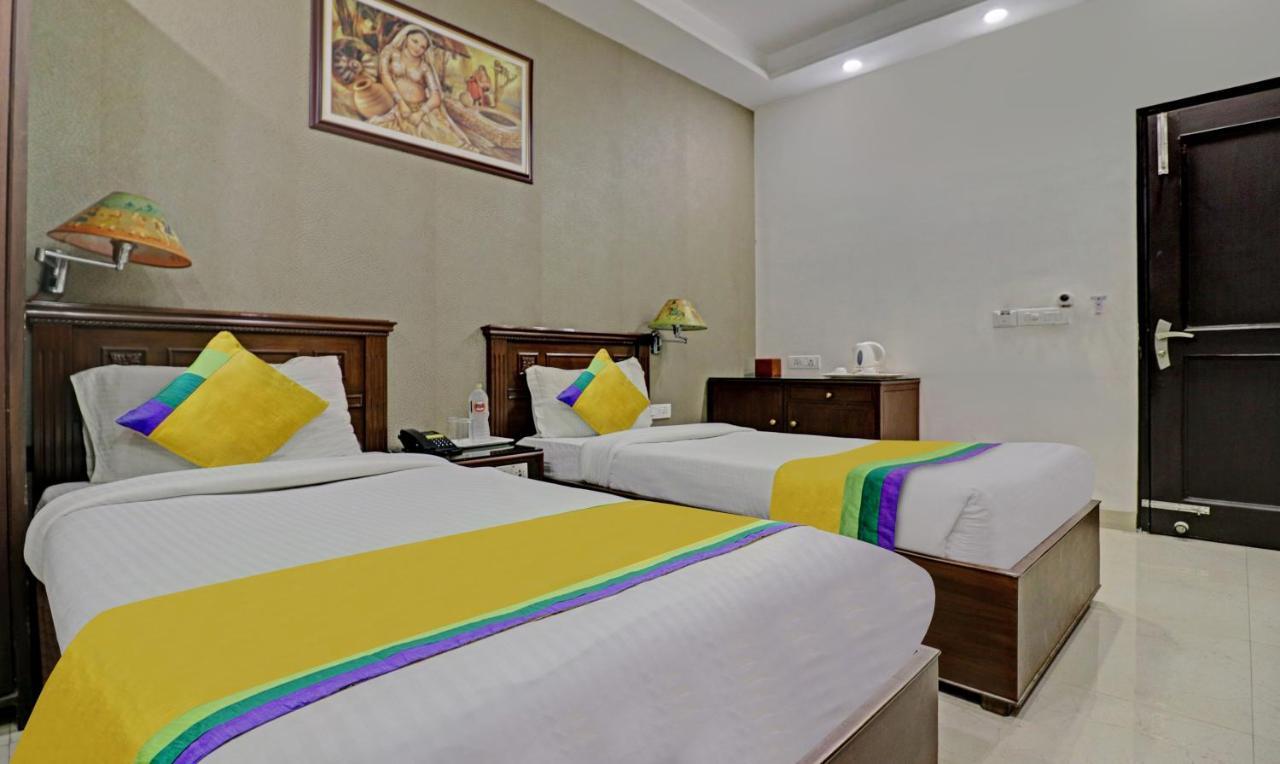 Itsy Hotels Hamlets Stay Noida Esterno foto