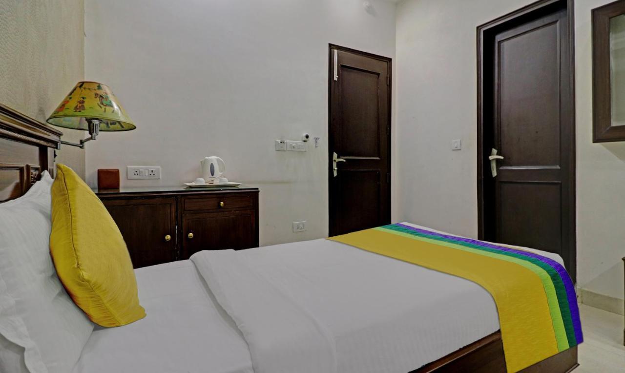 Itsy Hotels Hamlets Stay Noida Esterno foto