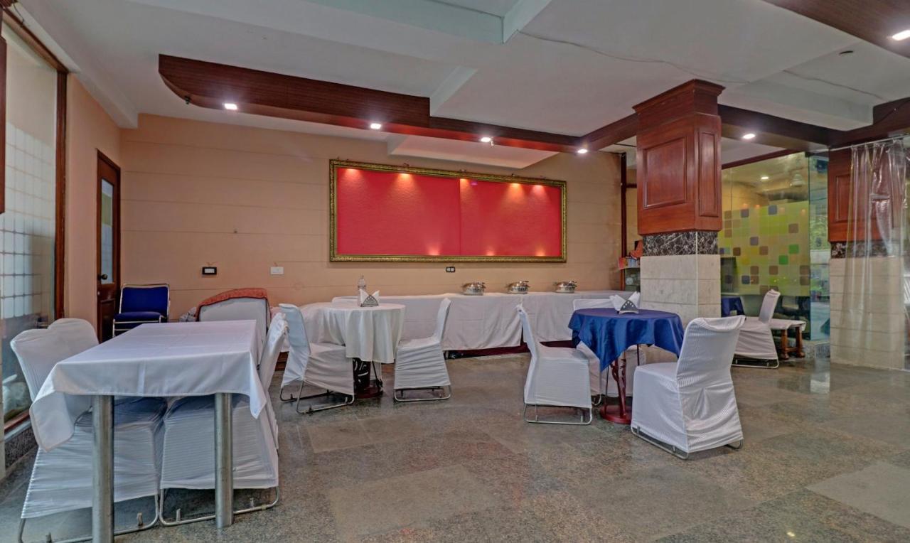 Itsy Hotels Hamlets Stay Noida Esterno foto
